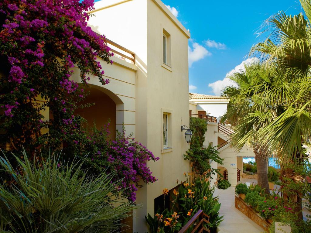 Grecotel Marine Palace & Aqua Park